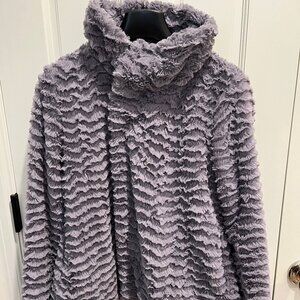 Patagonia Faux Fur Women's Jacket Sz XS